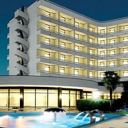 Hotel Commodore Terme モンテグロット・テルメ エクステリア 写真
