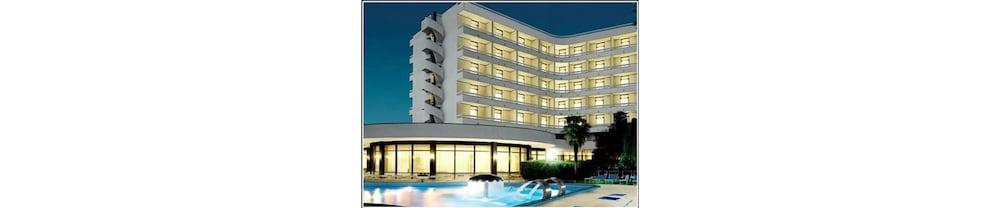 Hotel Commodore Terme モンテグロット・テルメ エクステリア 写真