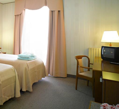 Hotel Commodore Terme モンテグロット・テルメ エクステリア 写真